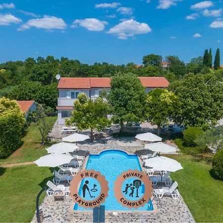 Apartments Grota Poreč Zewnętrze zdjęcie