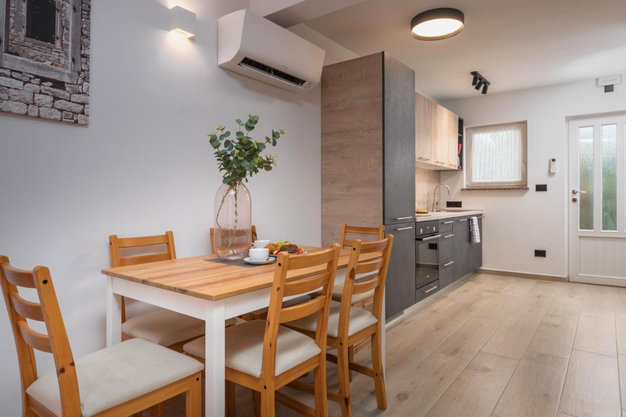 Apartments Grota Poreč Zewnętrze zdjęcie