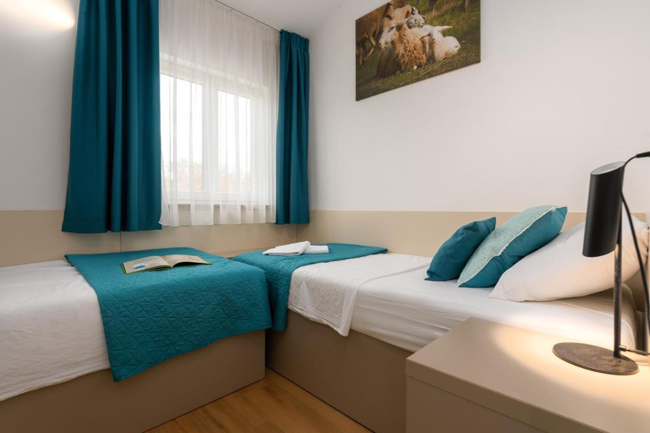 Apartments Grota Poreč Zewnętrze zdjęcie