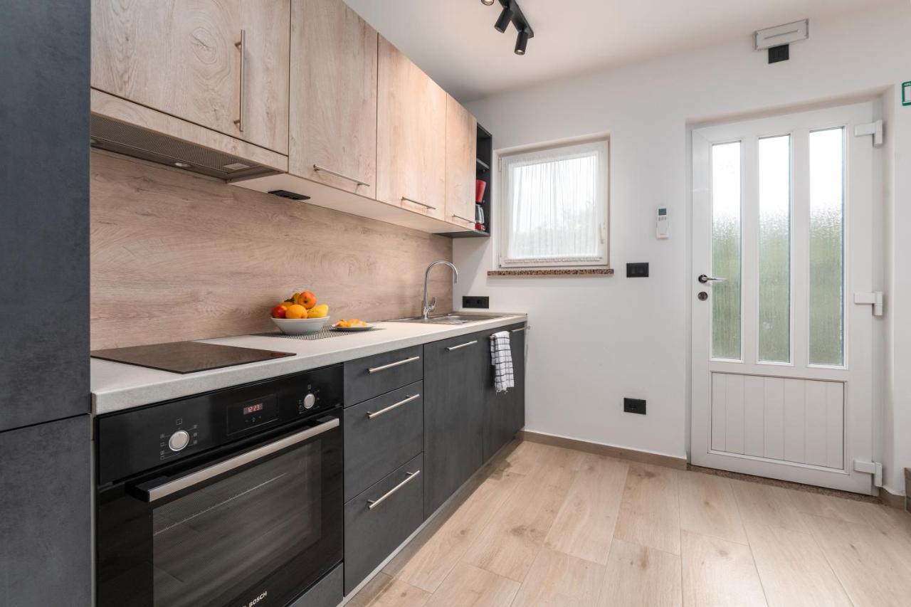 Apartments Grota Poreč Zewnętrze zdjęcie