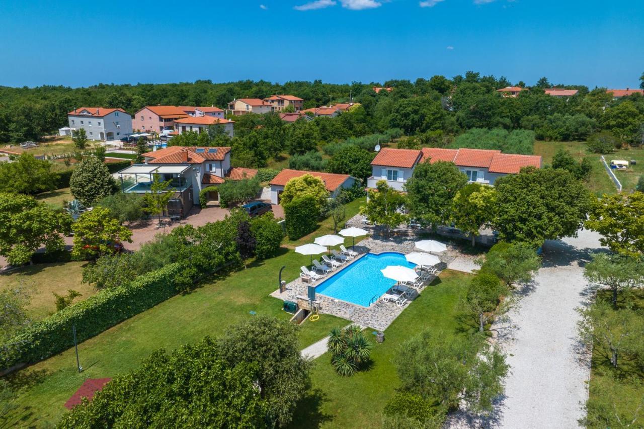 Apartments Grota Poreč Zewnętrze zdjęcie