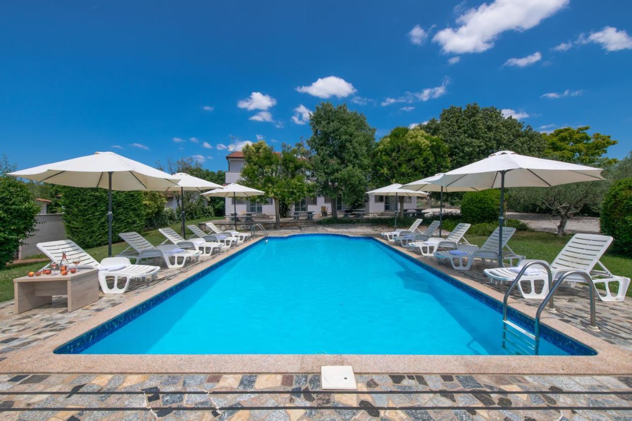 Apartments Grota Poreč Zewnętrze zdjęcie