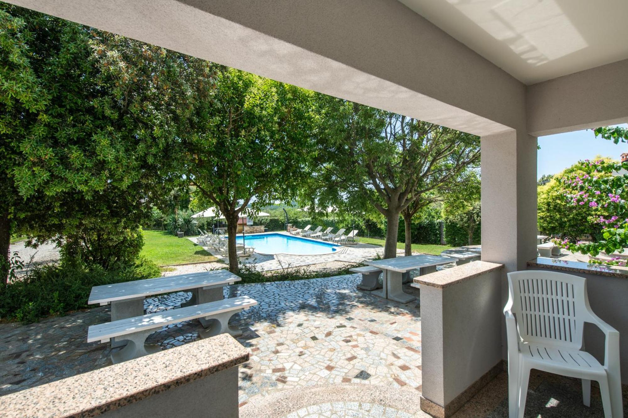 Apartments Grota Poreč Zewnętrze zdjęcie