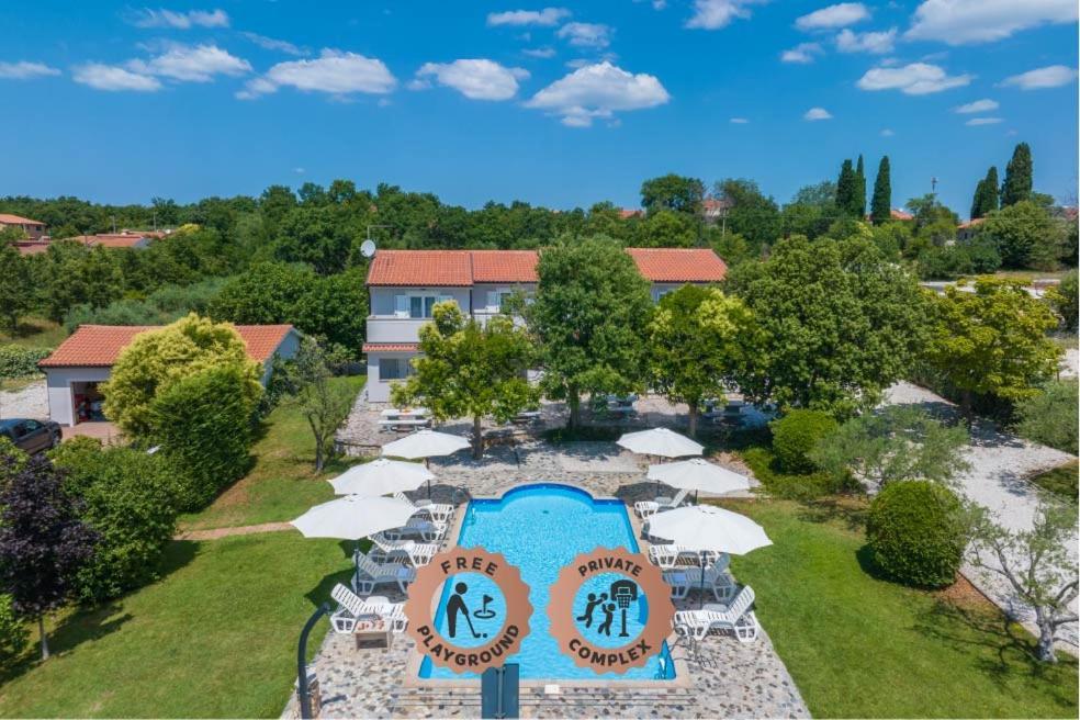 Apartments Grota Poreč Zewnętrze zdjęcie